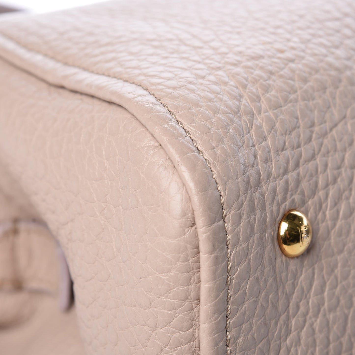 Vitello Small Chameleon Tote Beige Cipria