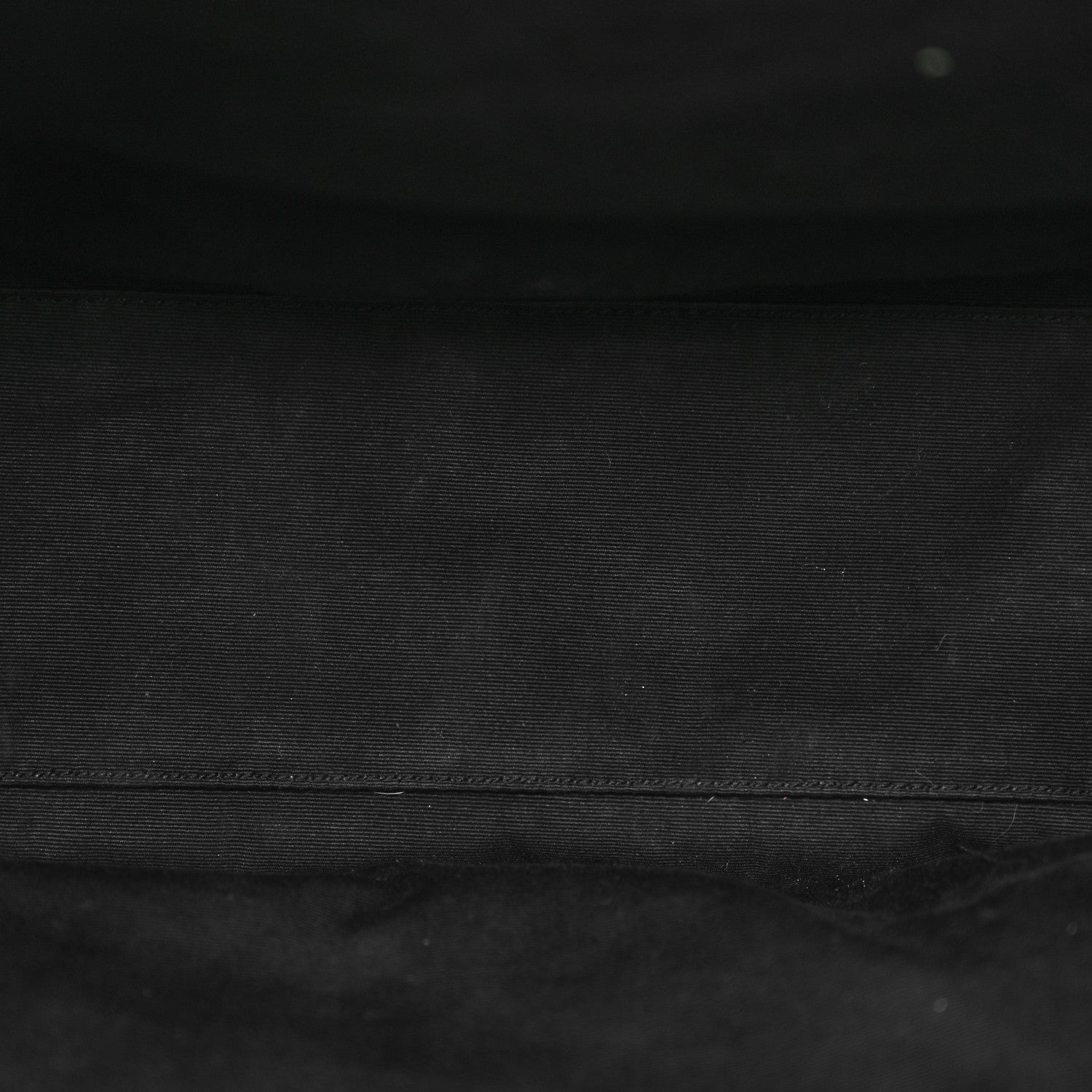Saint Laurent Crinkled Calfskin Matelasse Monogram Large Niki Shopper Tote Black 5 of 14