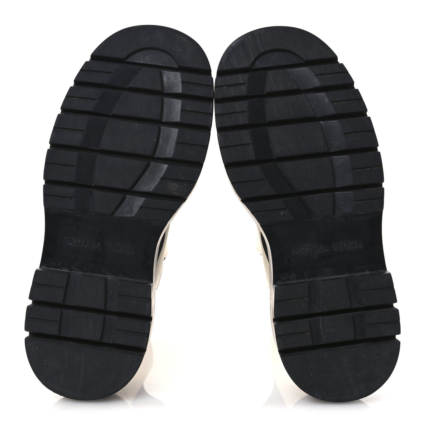 Calfskin The Tire Chelsea Boots 39 Sea Salt Black