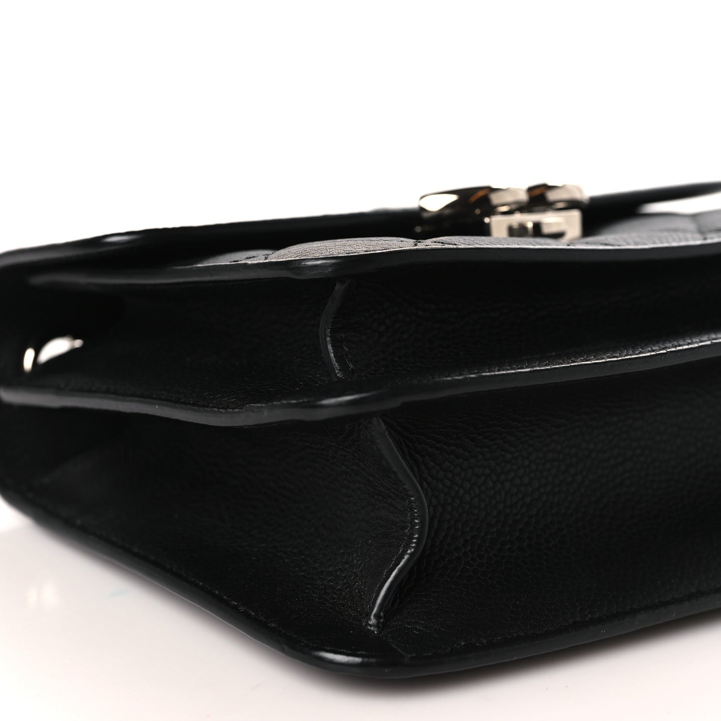 Caviar Quilted CC Box Flap Black