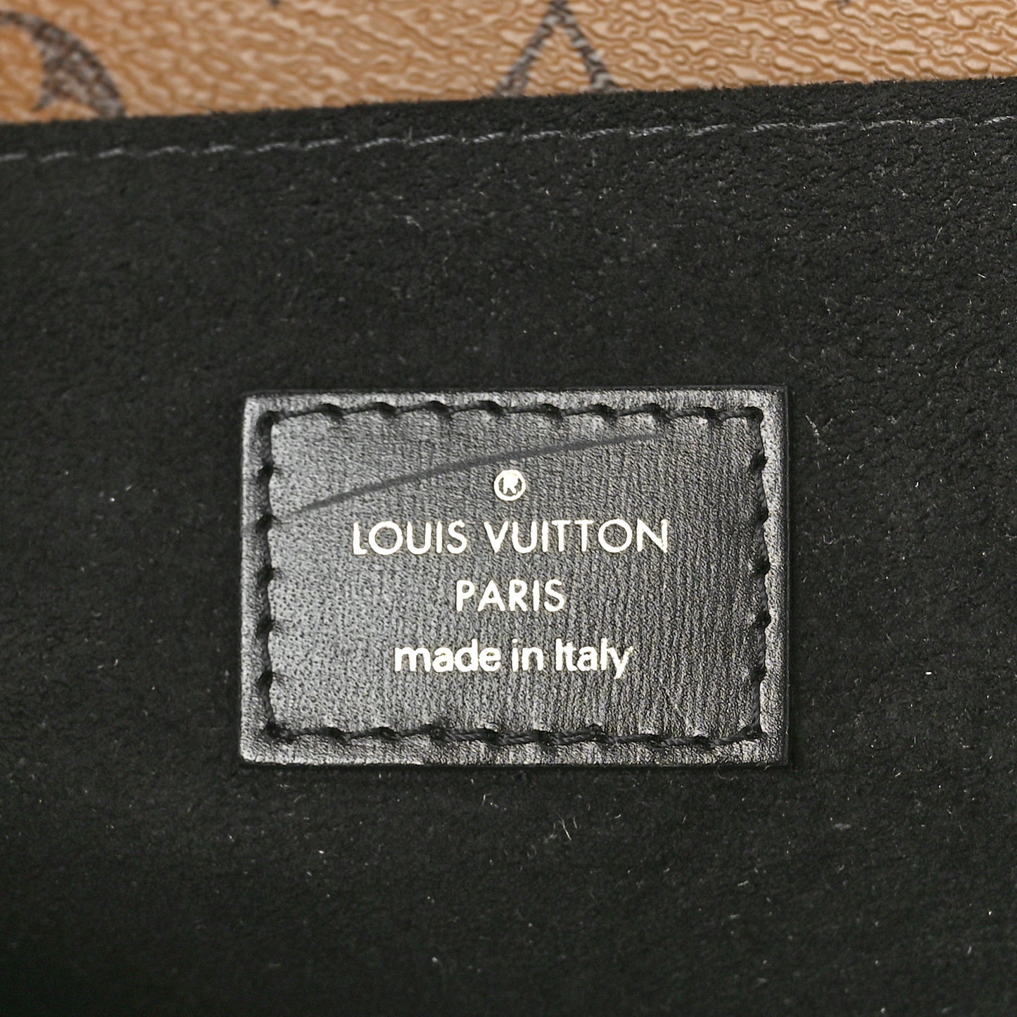 Reverse Monogram Pochette Metis