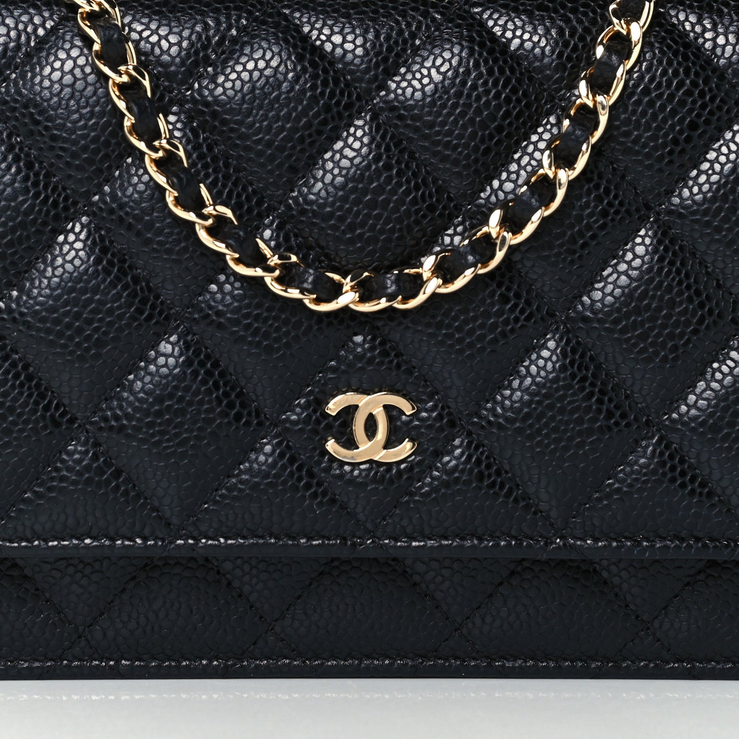 Caviar Quilted Wallet On Chain WOC Black