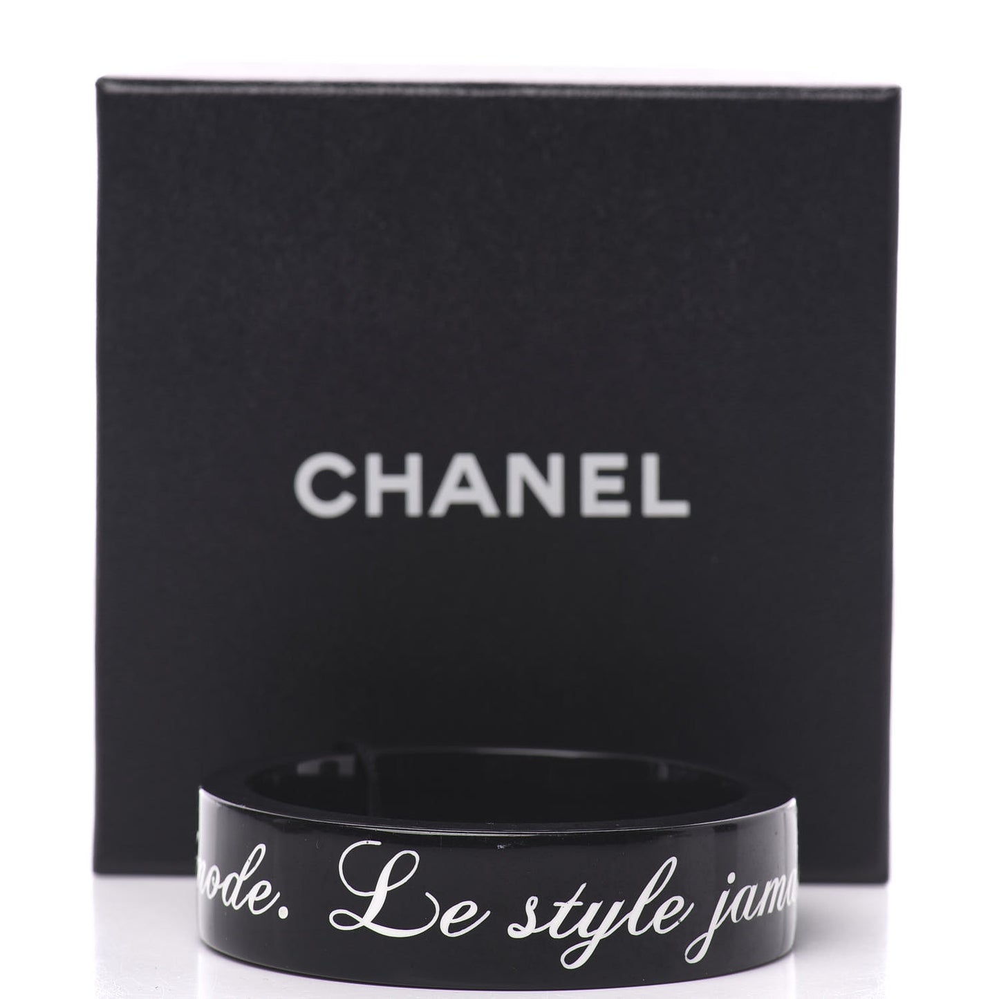 Resin Coco Bangle Bracelet Black