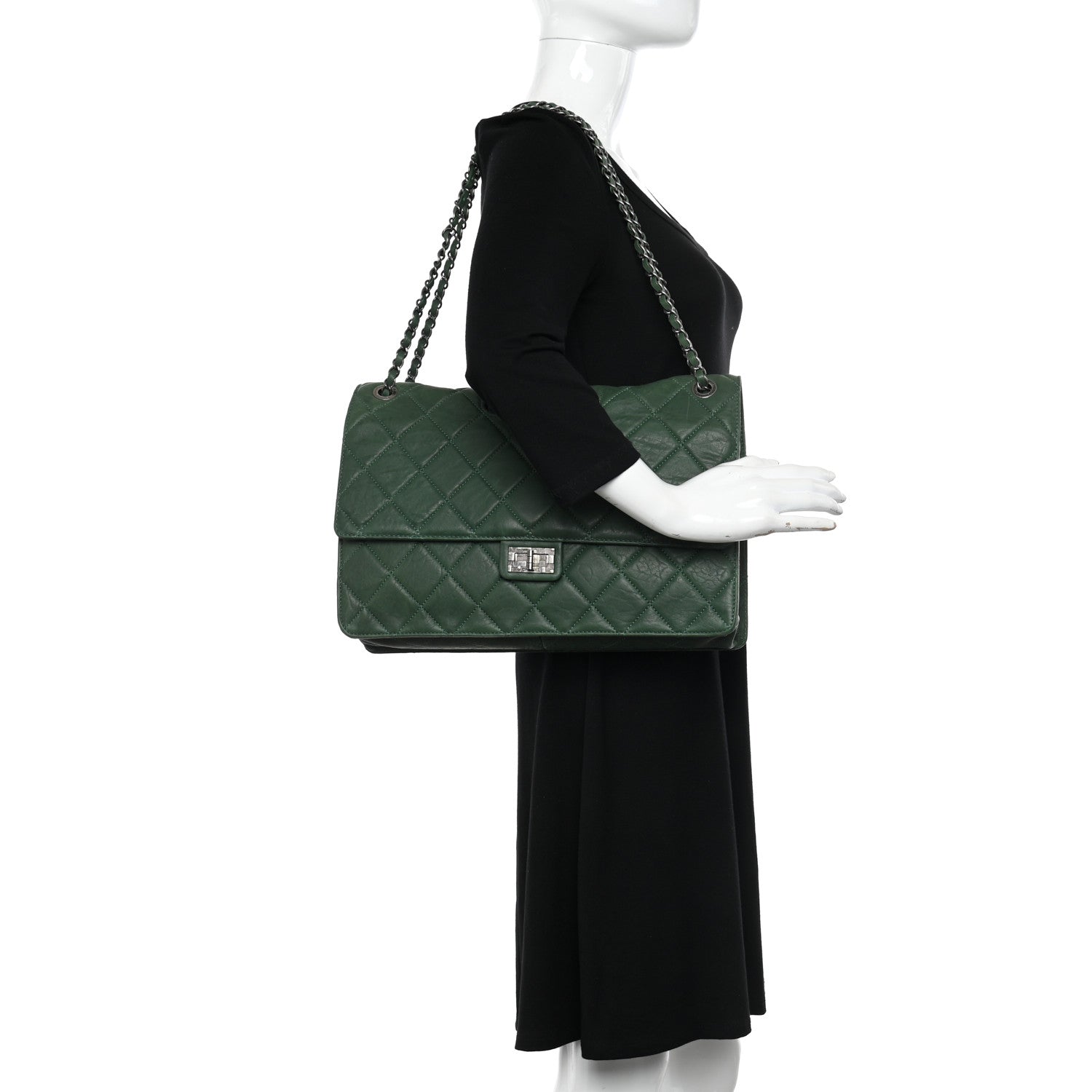 Chanel Washed Lambskin Quilted Maxi Take Away Flap Green 2 of 11