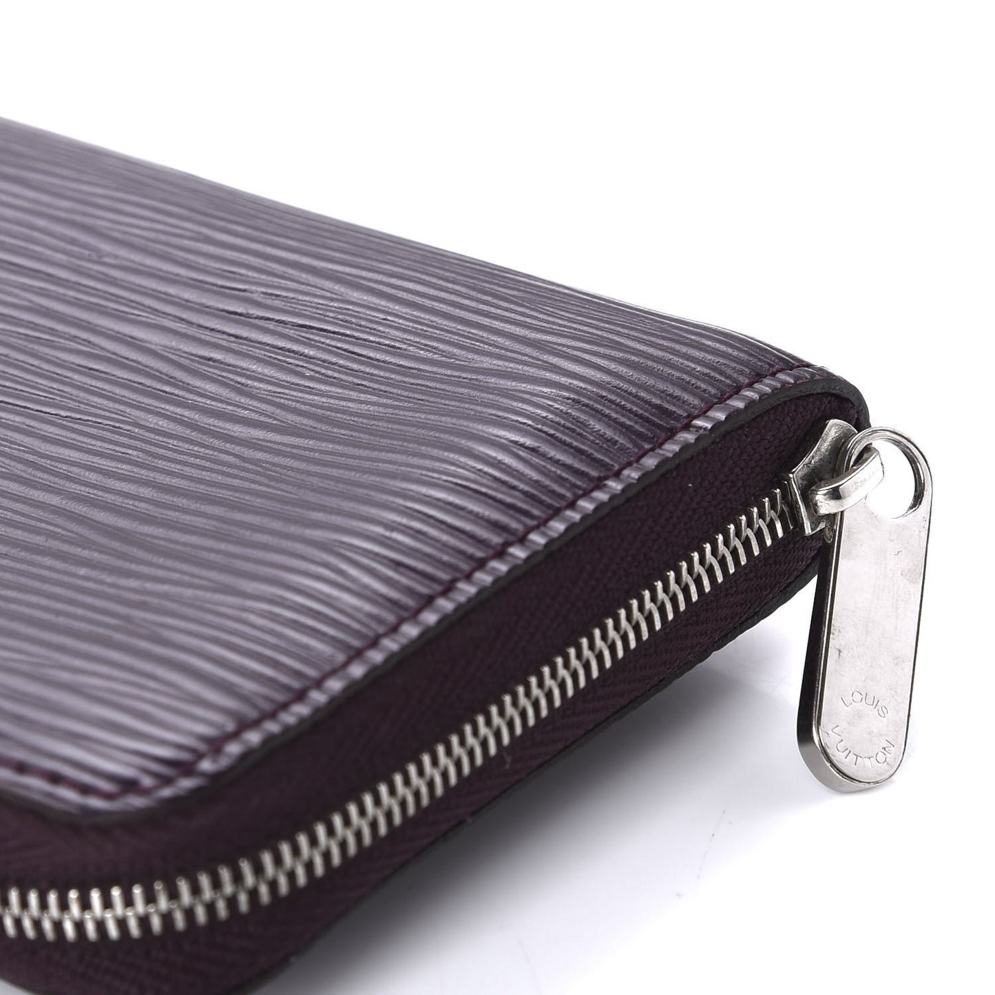 Epi Zippy Coin Purse Cassis