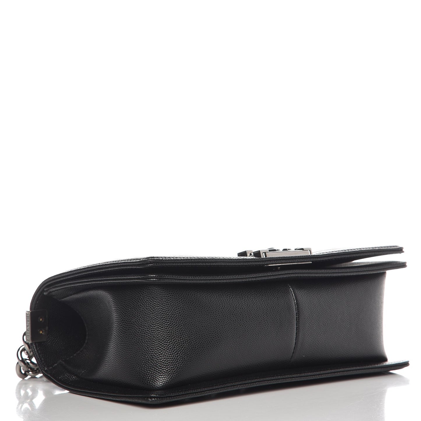 Caviar Chevron Quilted Medium Boy Flap Black