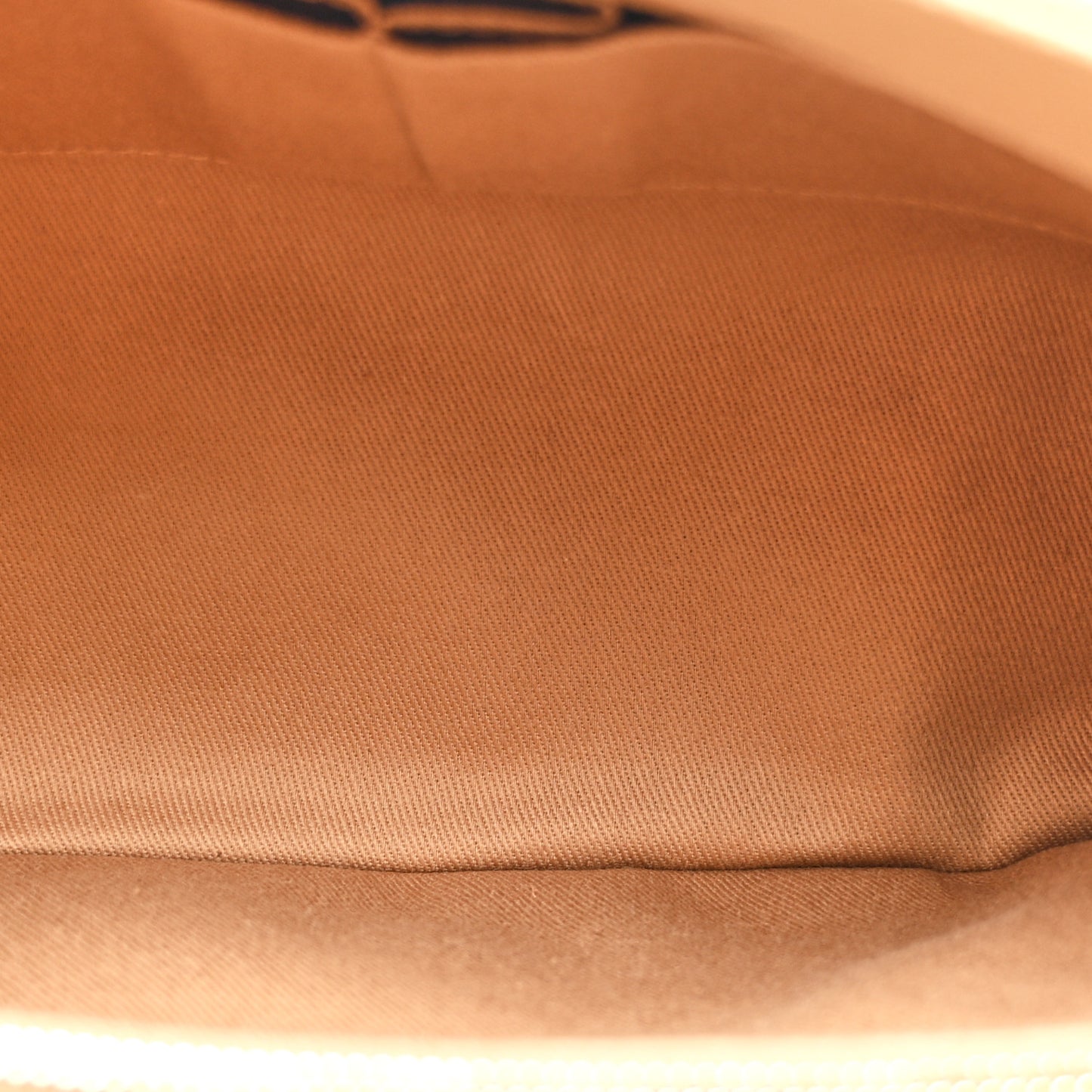Caviar Quilted Medium Coco Handle Flap Beige