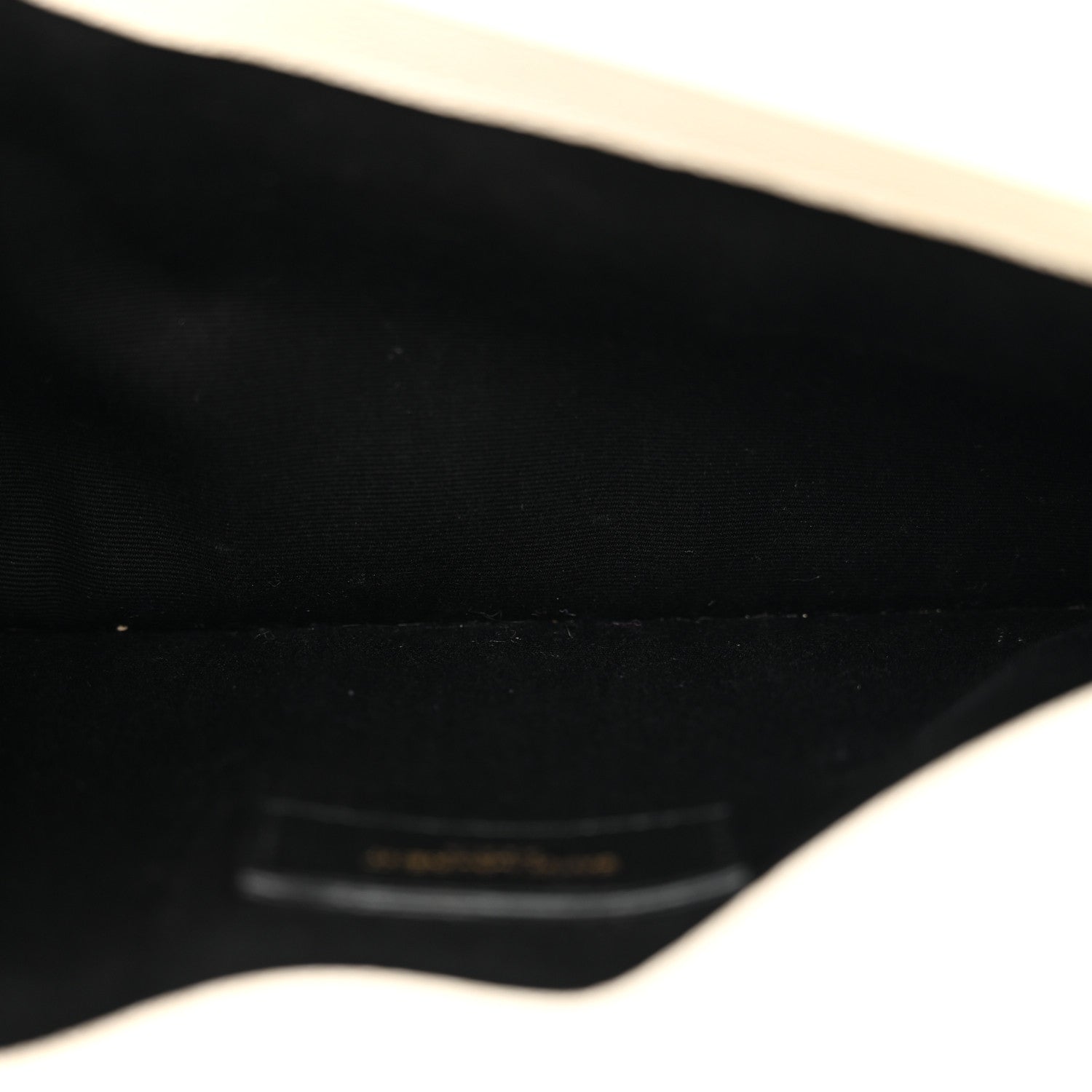 Saint Laurent Grain De Poudre Uptown Pouch Crema Soft 5 of 8