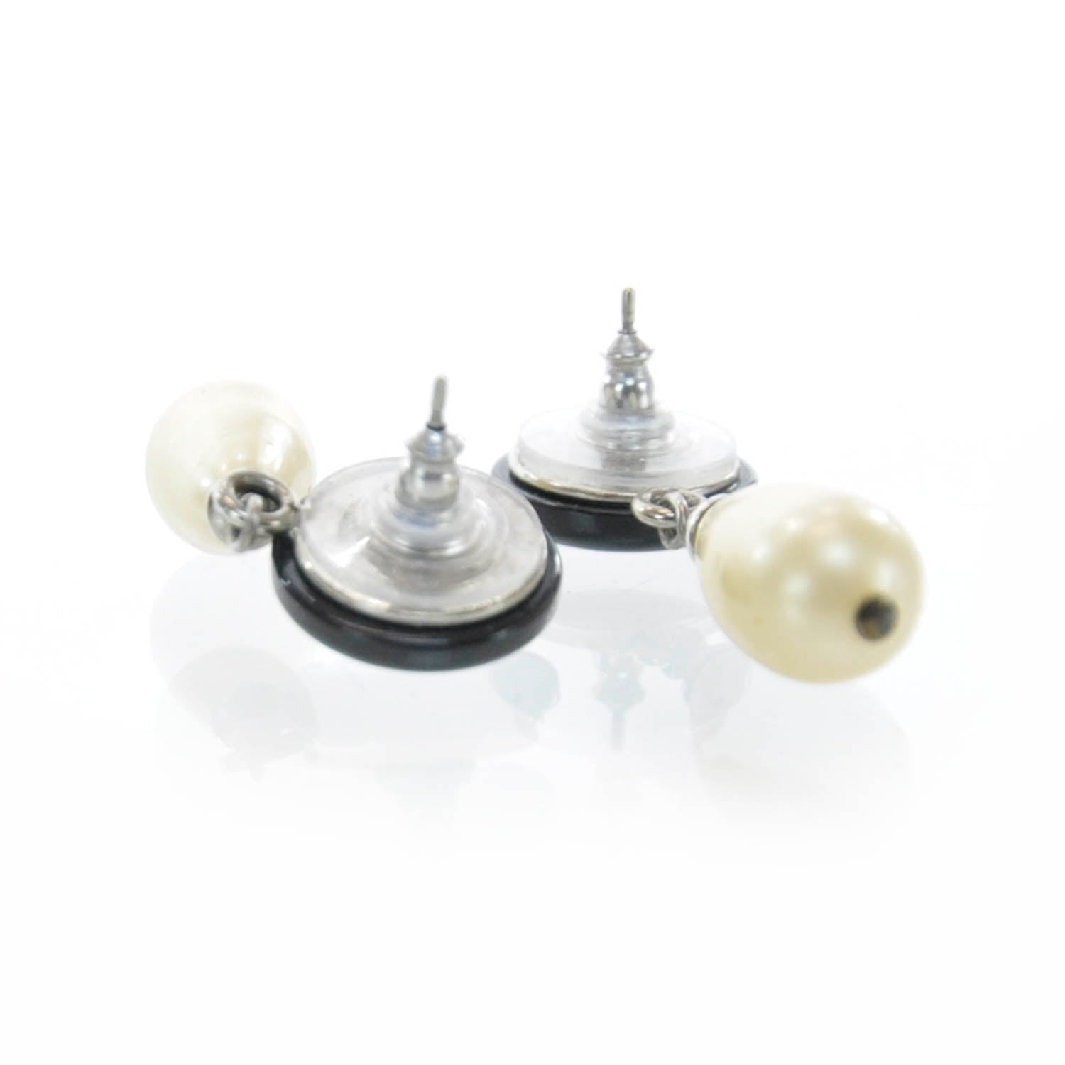 Chanel Pearl Tear Drop CC Earrings 4 of 5