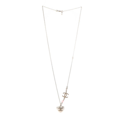 Chanel Resin Crystal CC Heart Necklace Pearly White Gold 3 of 5