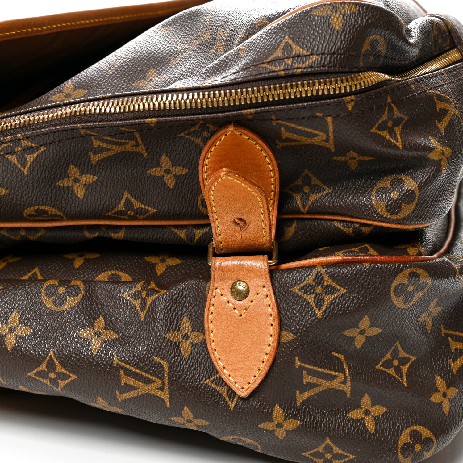 Louis Vuitton Monogram Sac Chasse Hunting Bag 22 of 22