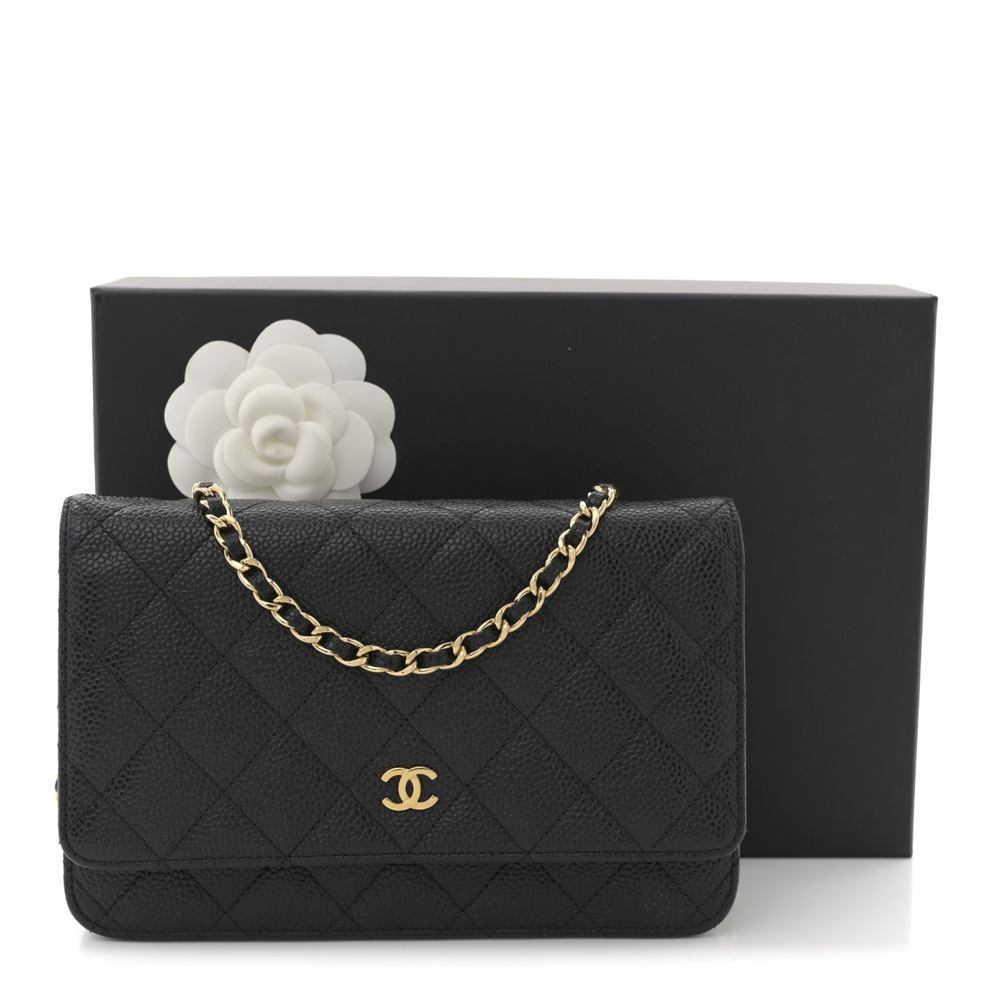 Caviar Quilted Wallet on Chain WOC Black