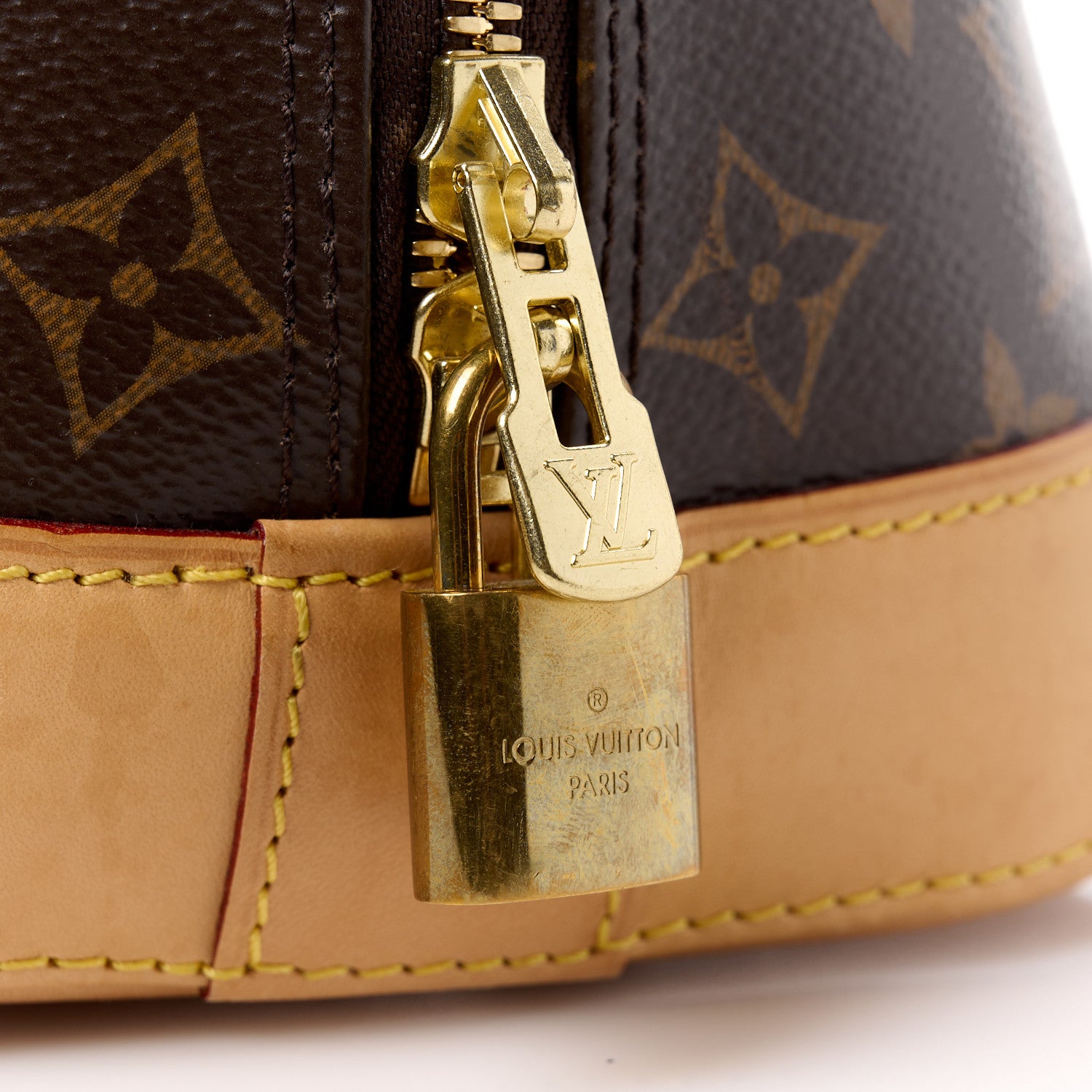 Louis Vuitton Monogram Alma MM 12 of 16