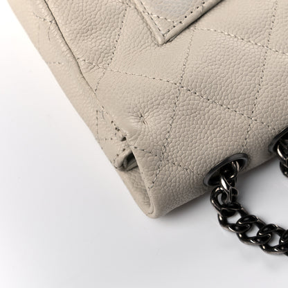 Chanel Caviar 2.55 Reissue 227 Flap White 24 of 31