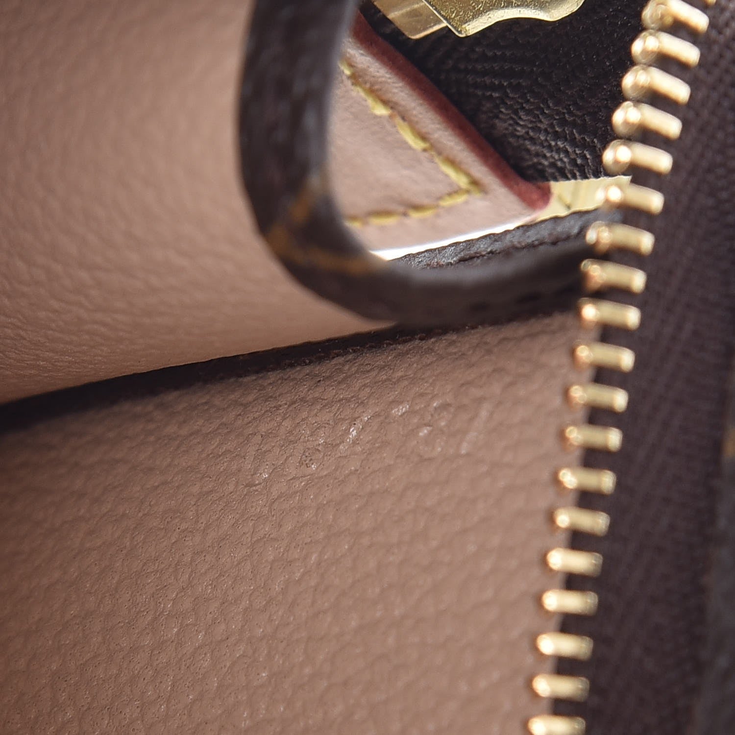 Louis Vuitton Monogram Toiletry Pouch 15 7 of 7