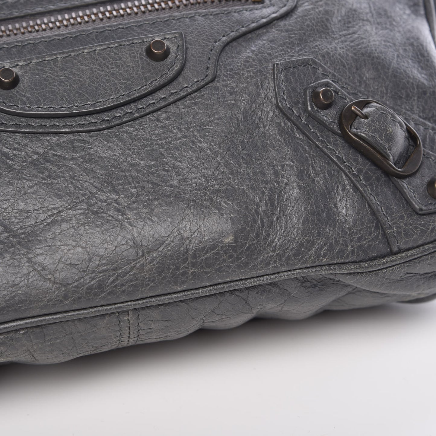 Agneau Classic Hardware Hip Gris Tarmac