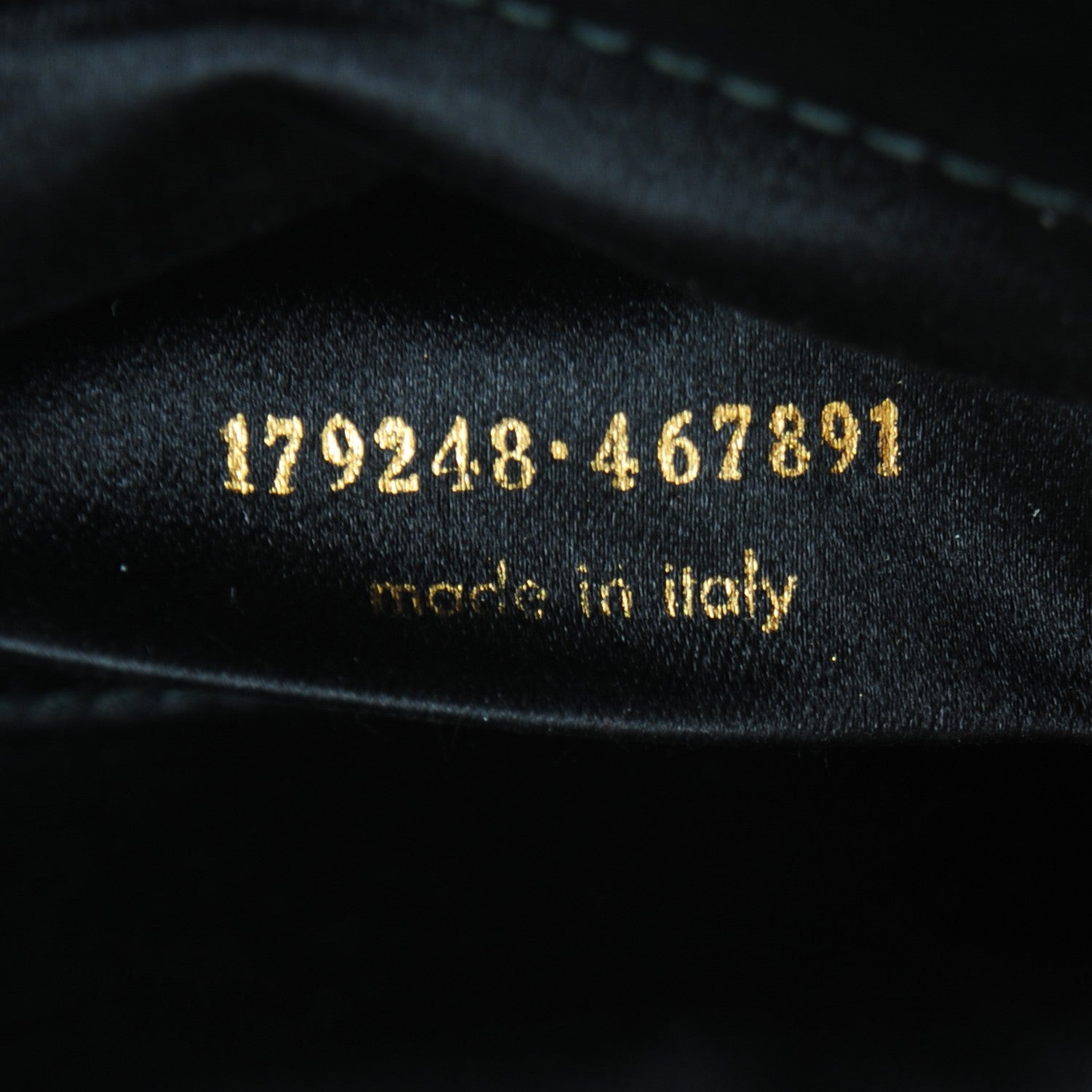 Saint Laurent Textured Patent Monogram Small Belle De Jour Clutch Black 7 of 7