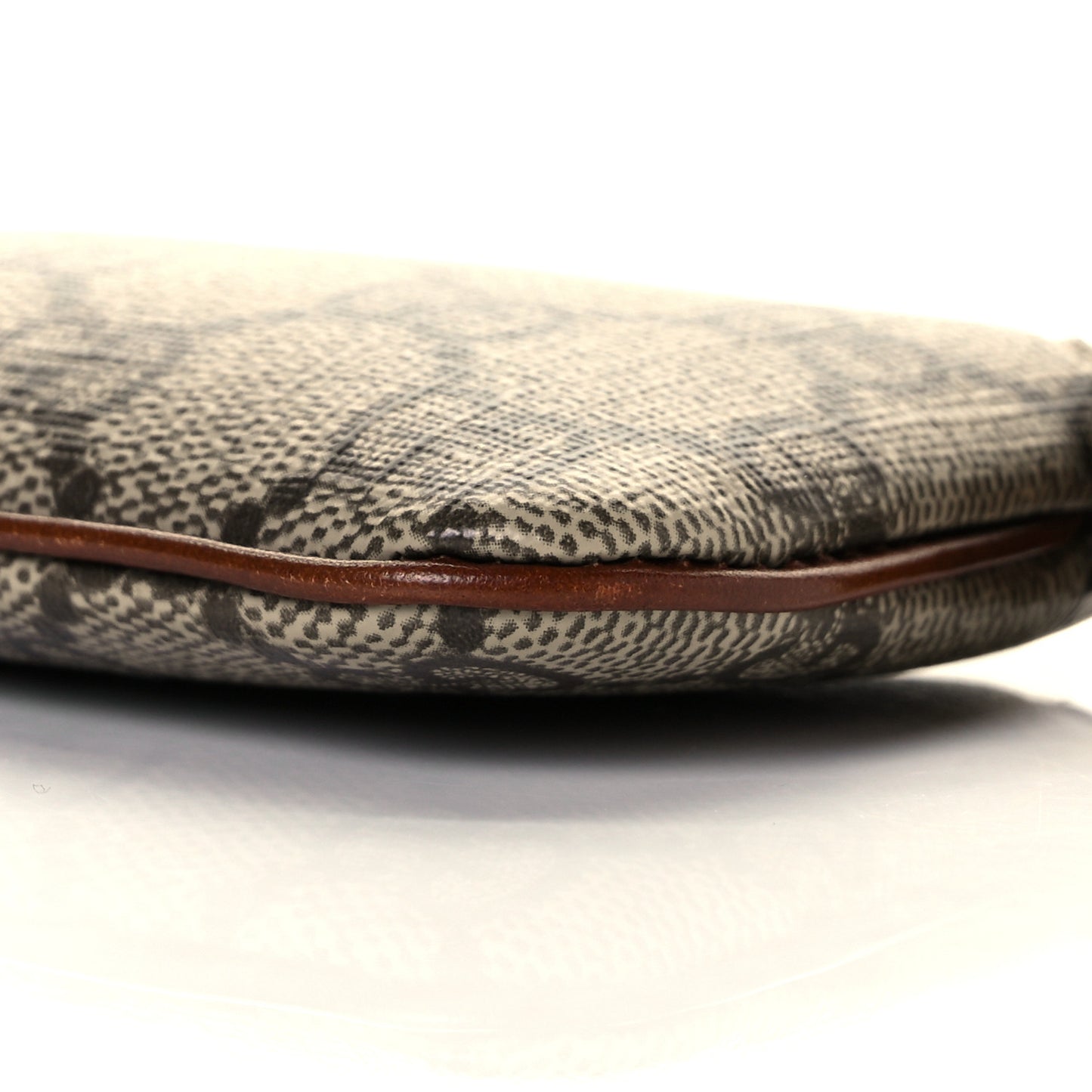 GG Supreme Monogram Key Case Brown