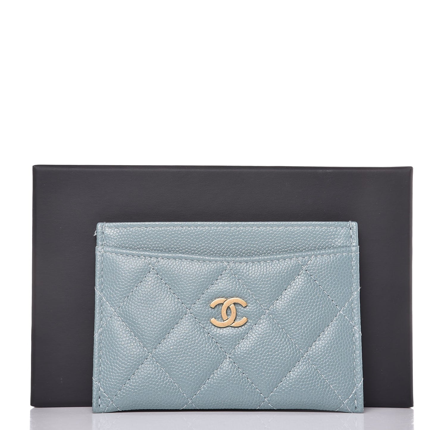 Iridescent Caviar Quilted Card Holder Light Blue