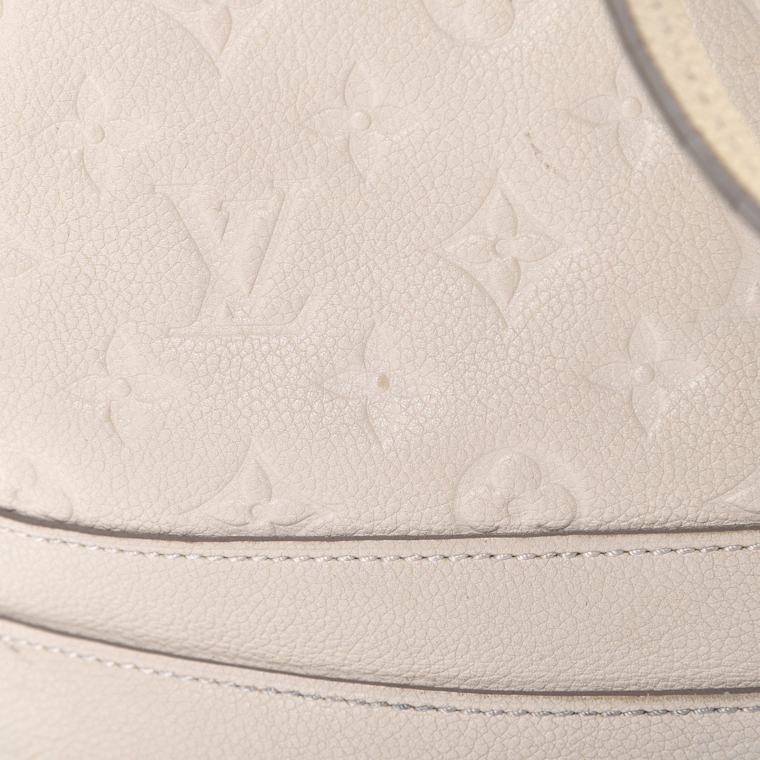 Louis Vuitton Empreinte Citadine PM Neige 17 of 24