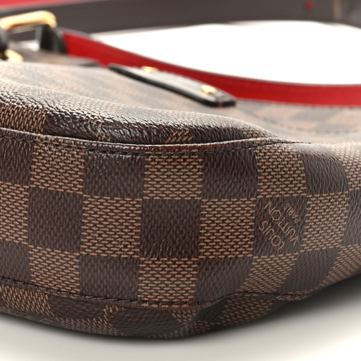 Damier Ebene South Bank Besace