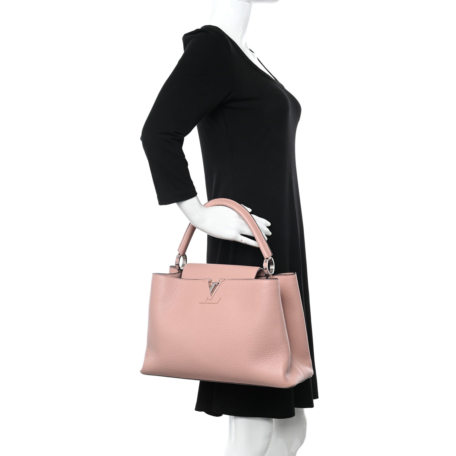Louis Vuitton Taurillon Capucines MM Magnolia 3 of 10