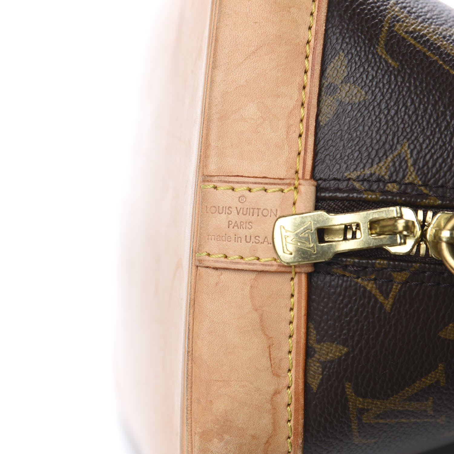 Louis Vuitton Monogram Alma PM 13 of 16