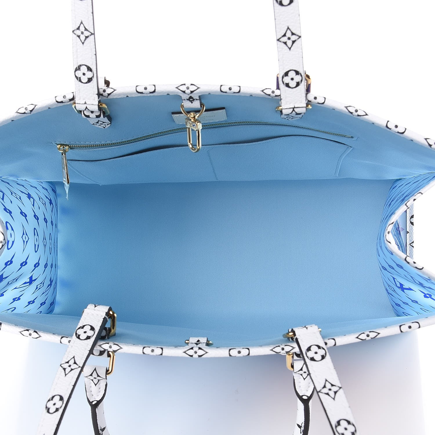 Louis Vuitton Monogram Giant Hawaii Onthego Blue 7 of 9