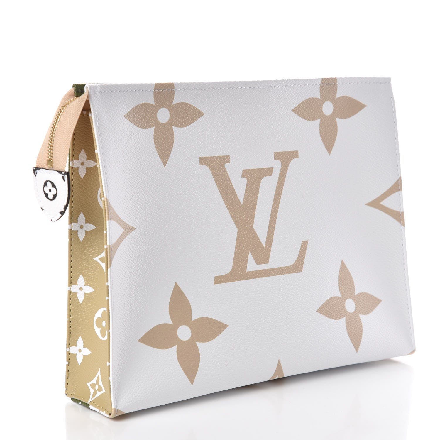 Louis Vuitton Monogram Giant Toiletry Pouch 26 Kaki 3 of 7