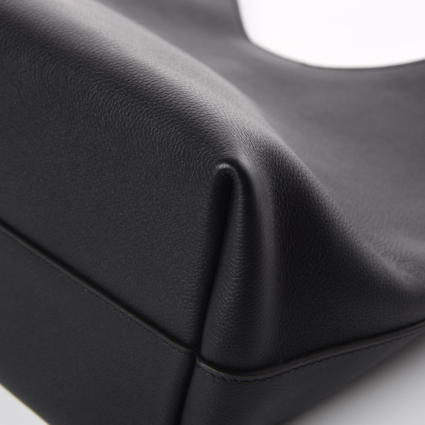 Calfskin Lockme Hobo Black