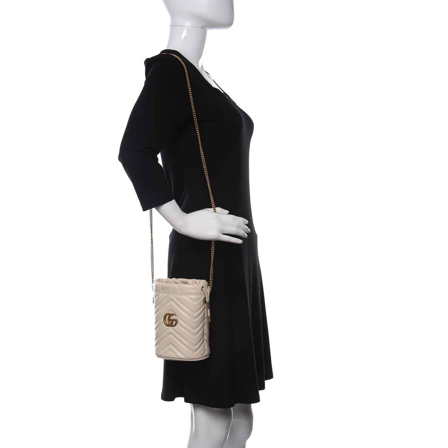 Calfskin Matelasse Mini GG Marmont 2.0 Bucket Bag White