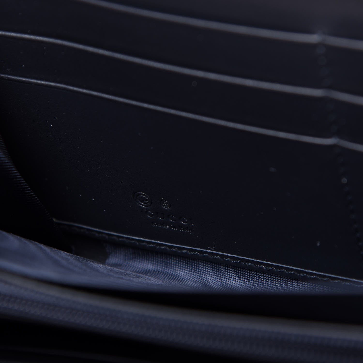 Gucci GG Supreme Monogram Blooms Zip Around Wallet Blue 6 of 7