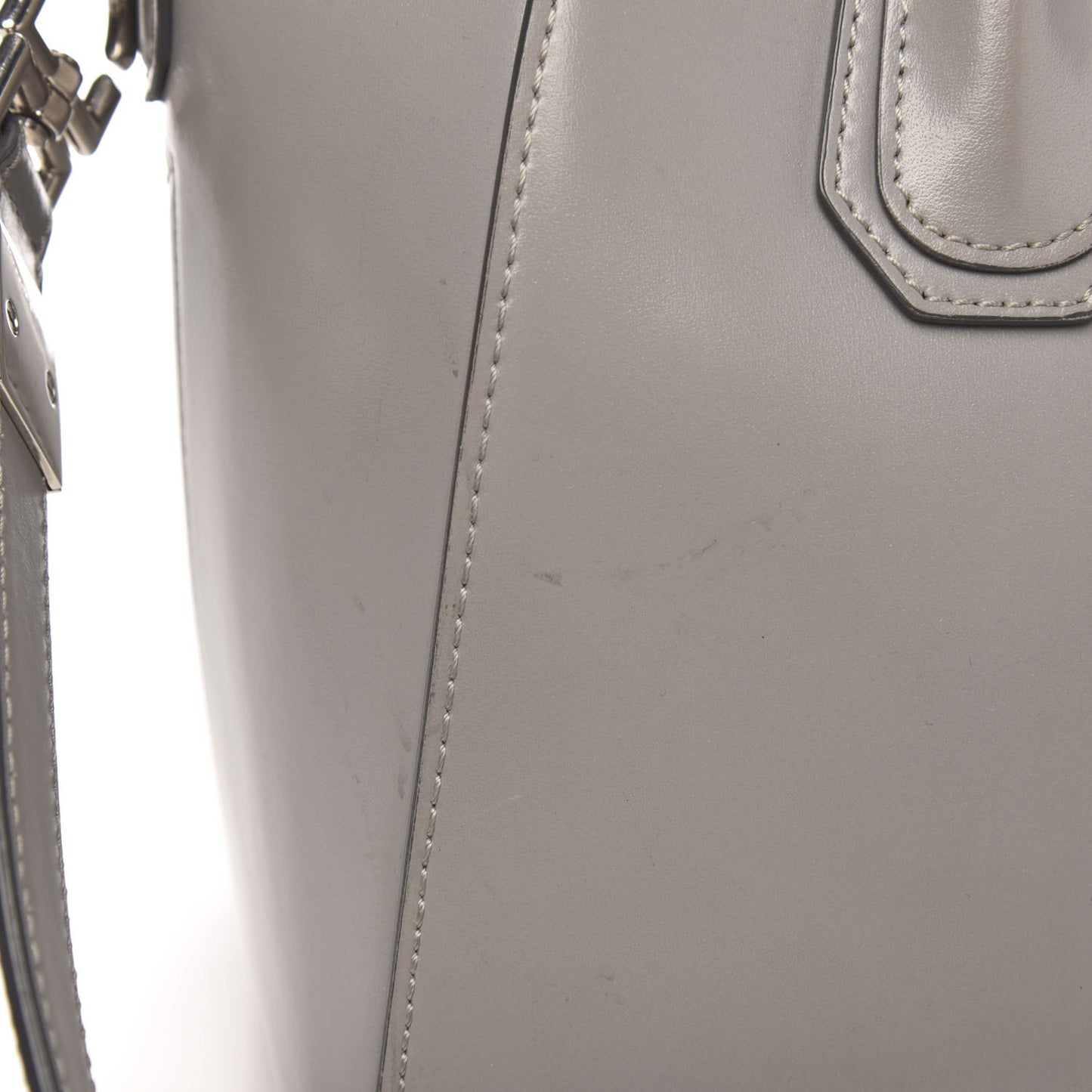 Shiny Lord Calfskin Small Antigona Pearl Grey
