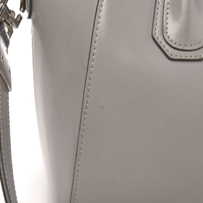 Givenchy Shiny Lord Calfskin Small Antigona Pearl Grey 14 of 14