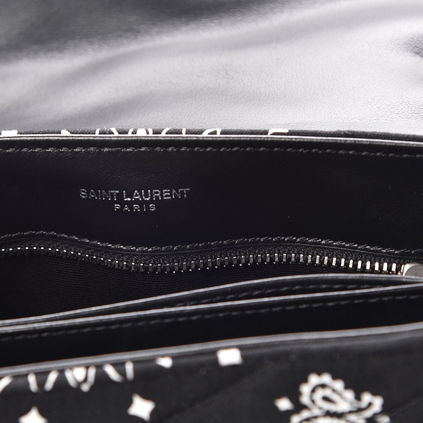 Cotton Bandana Y Quilted Monogram Toy Loulou Crossbody Bag Black White