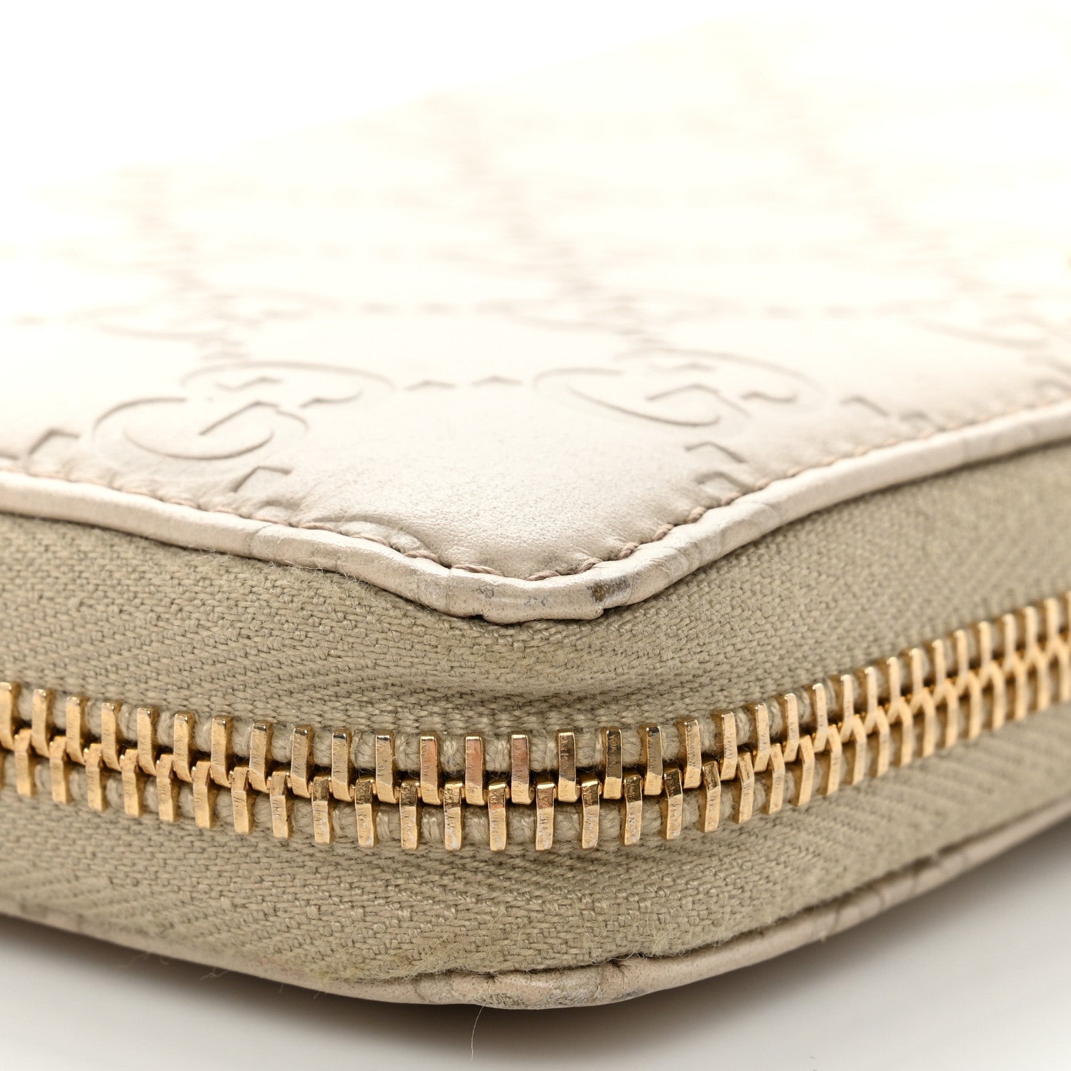 Gucci Guccissima Margaux Calfskin Metal Bar Zip Around Wallet White 13 of 14