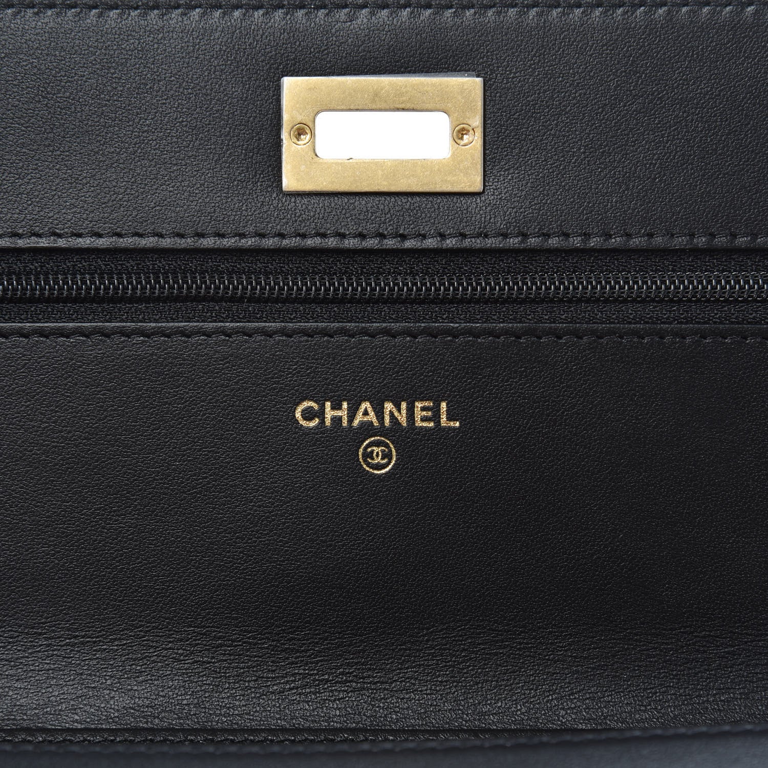 Chanel Calfskin Crocodile Embossed Graffiti 2.55 Cocodile Reissue Wallet On Chain WOC Black Gold 6 of 12