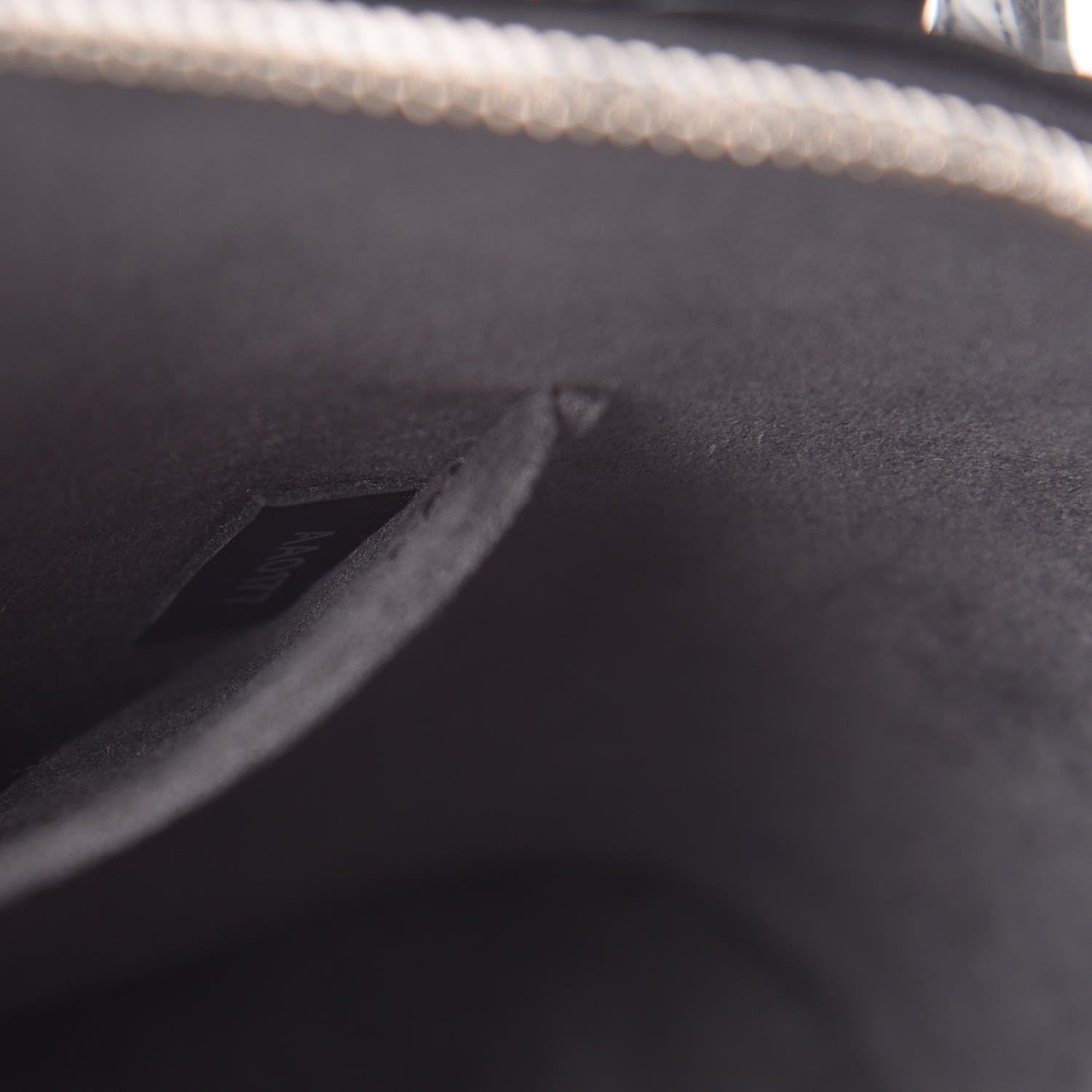 Louis Vuitton Epi Alma BB Black 7 of 11