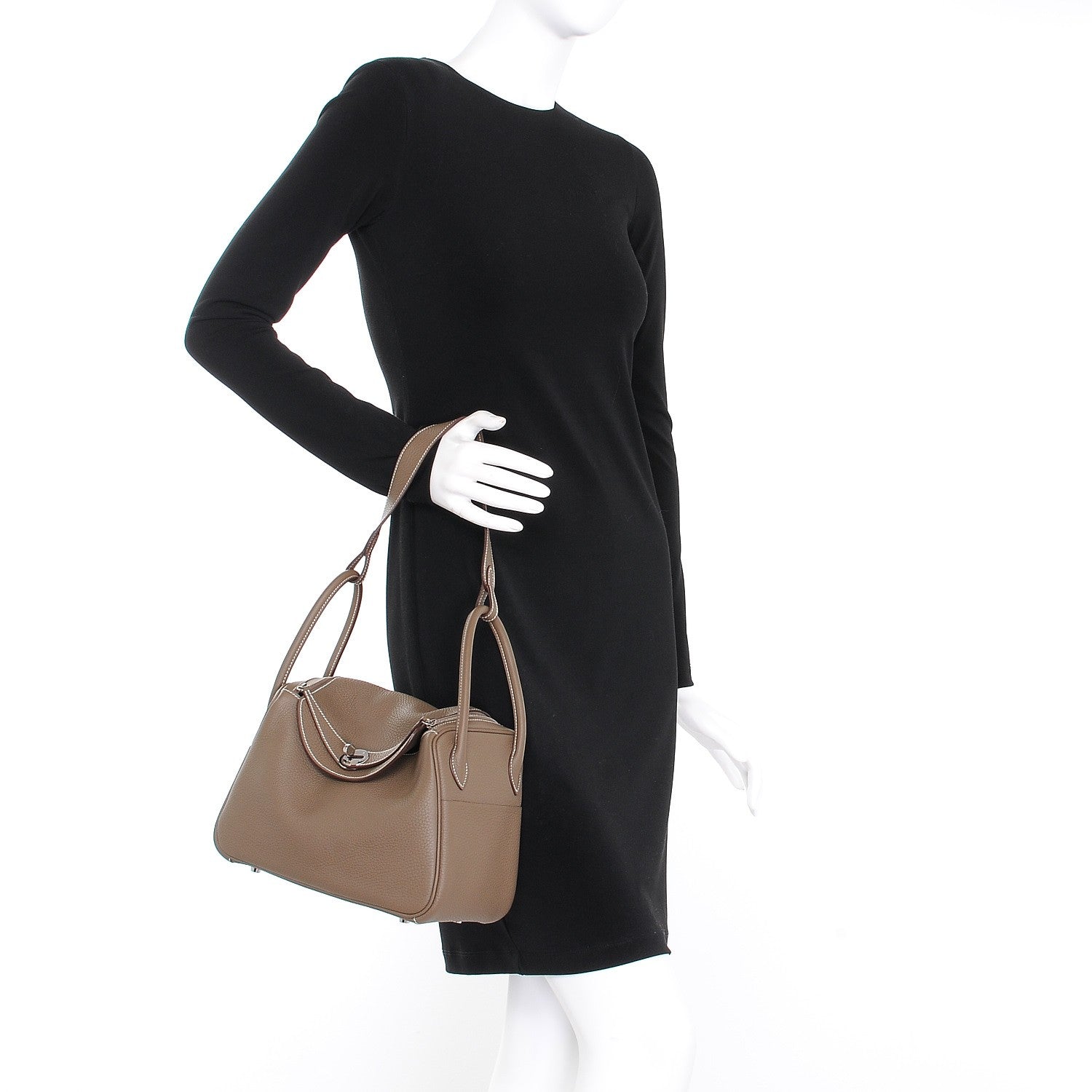 Hermes Taurillon Clemence Lindy 26 Etoupe 2 of 8