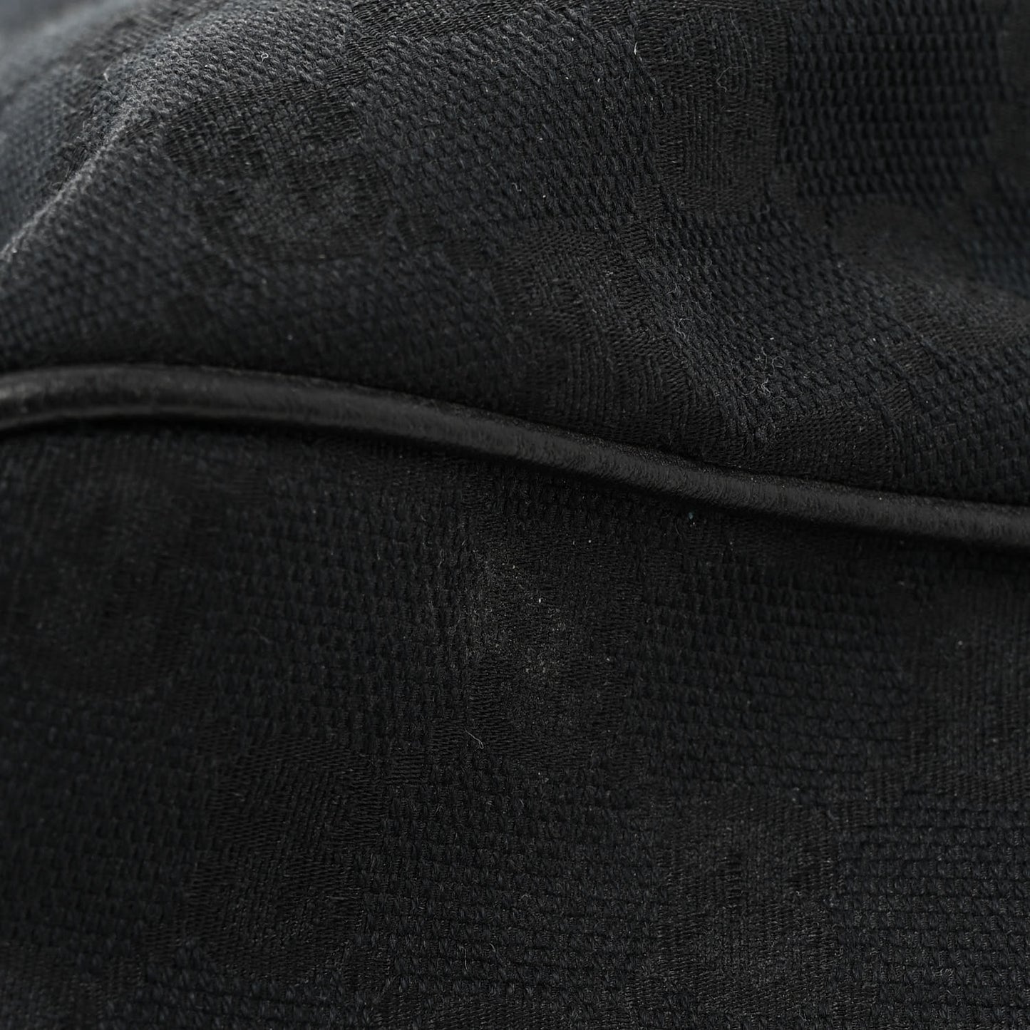 Monogram Medium Sukey Black