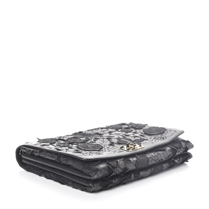 Valentino Garavani Lambskin Lace Large Girello Flap Black 4 of 9