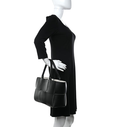 Bottega Veneta Nappa Maxi Intrecciato Small Arco Tote Black White 2 of 18