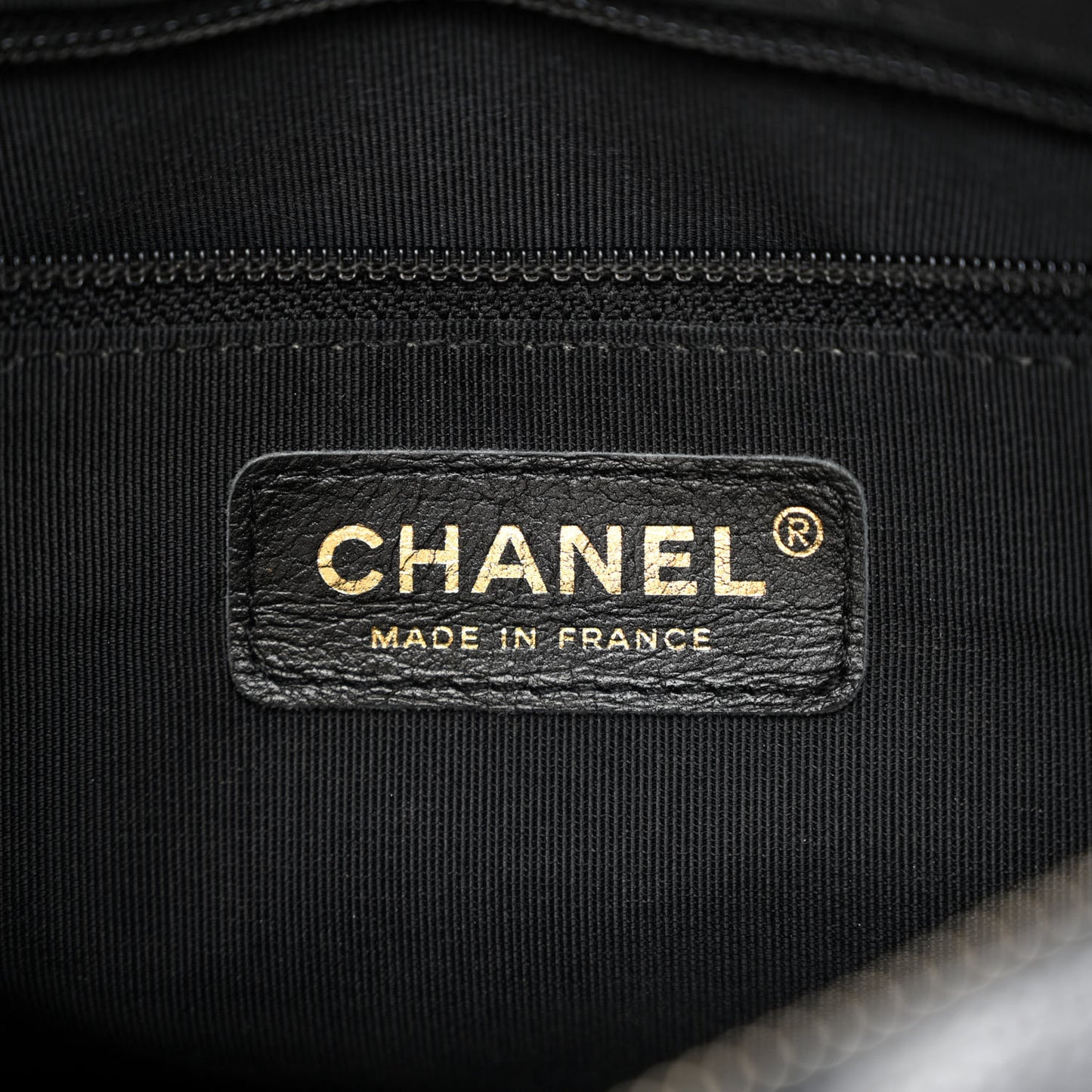 Caviar Quilted Timeless CC Shoulder Bag Black