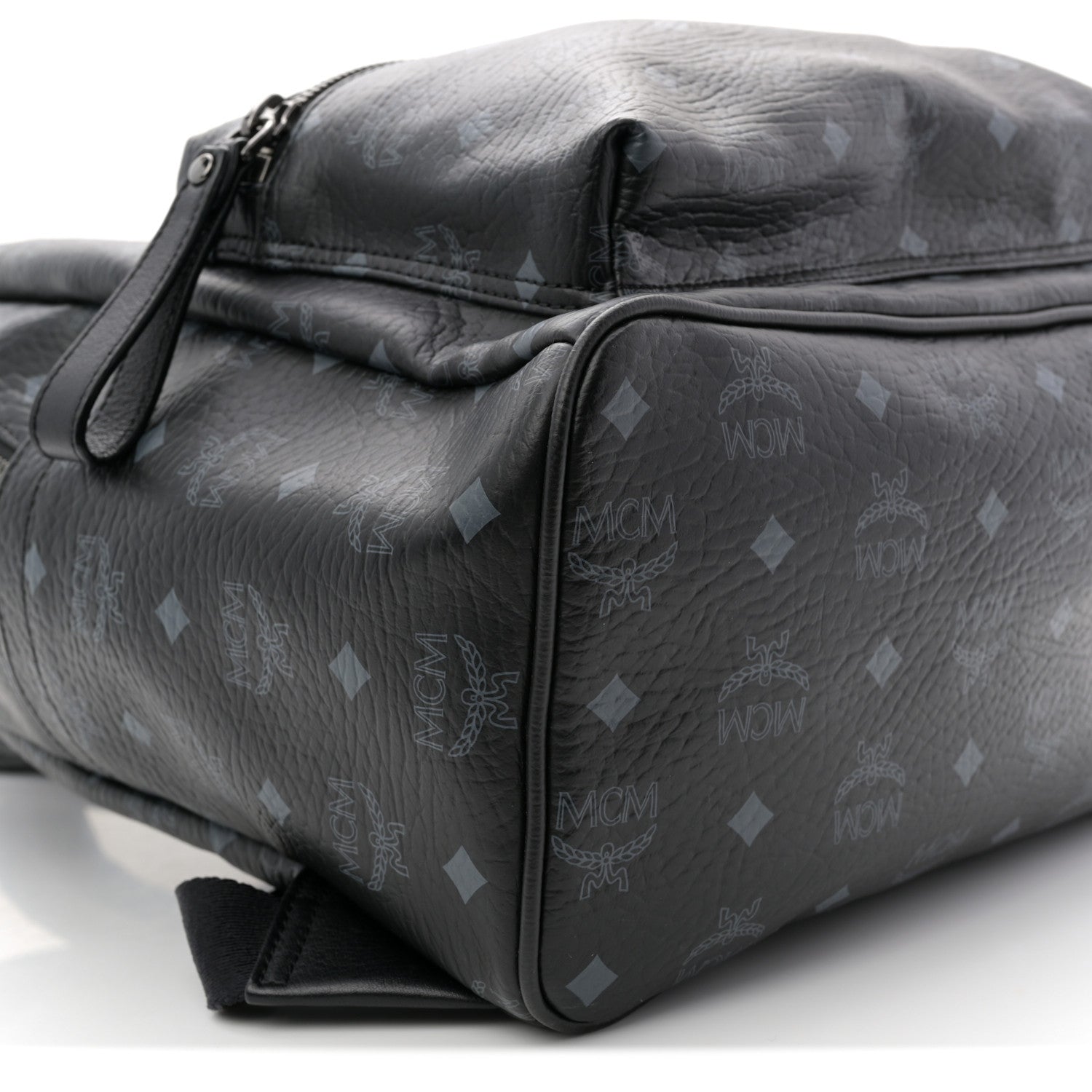 MCM Visetos Medium Sprinkle Stud Stark Backpack Black 8 of 11