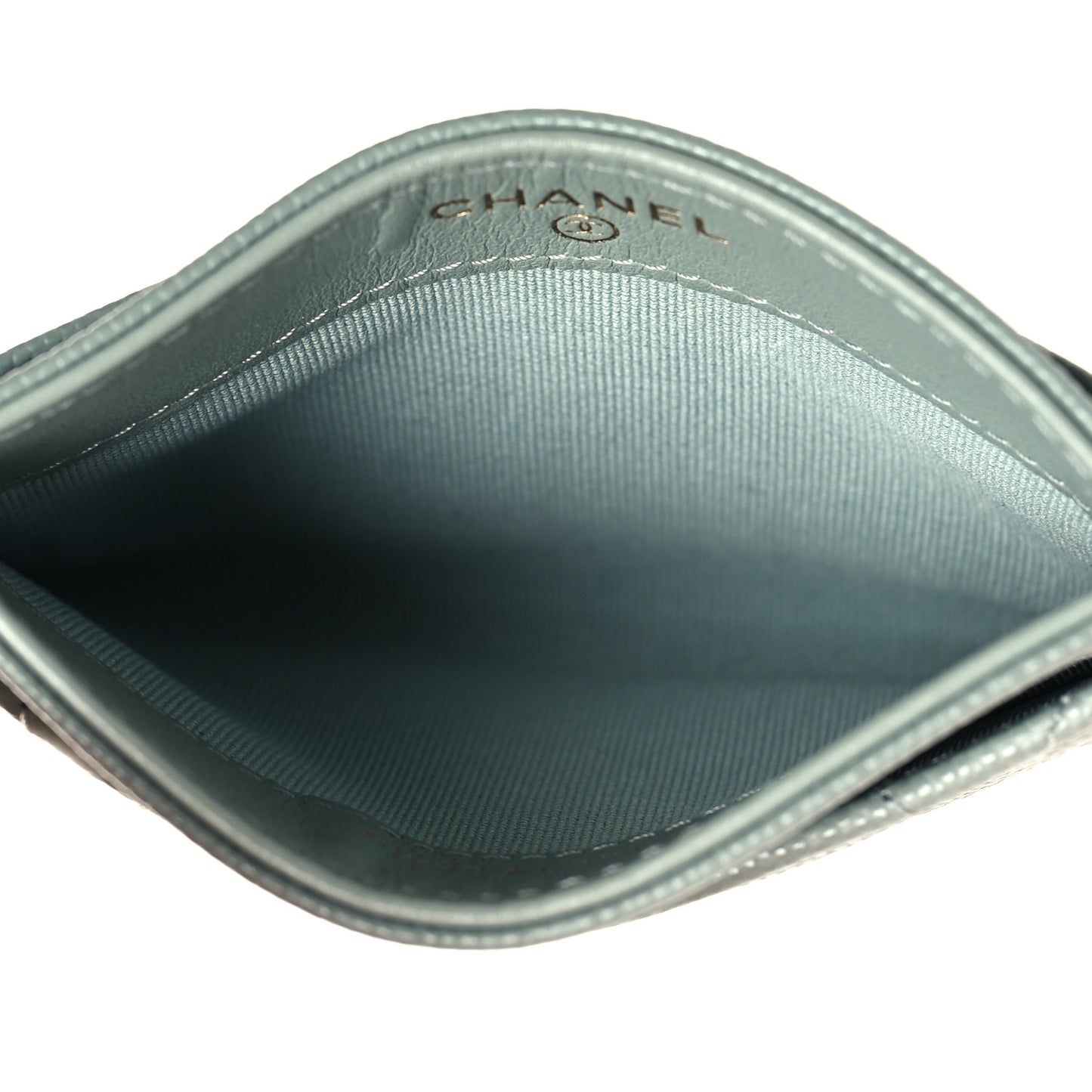 Caviar Quilted Card Holder Light Blue