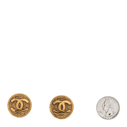 Chanel Round CC Clip On Earrings Gold 2 of 5