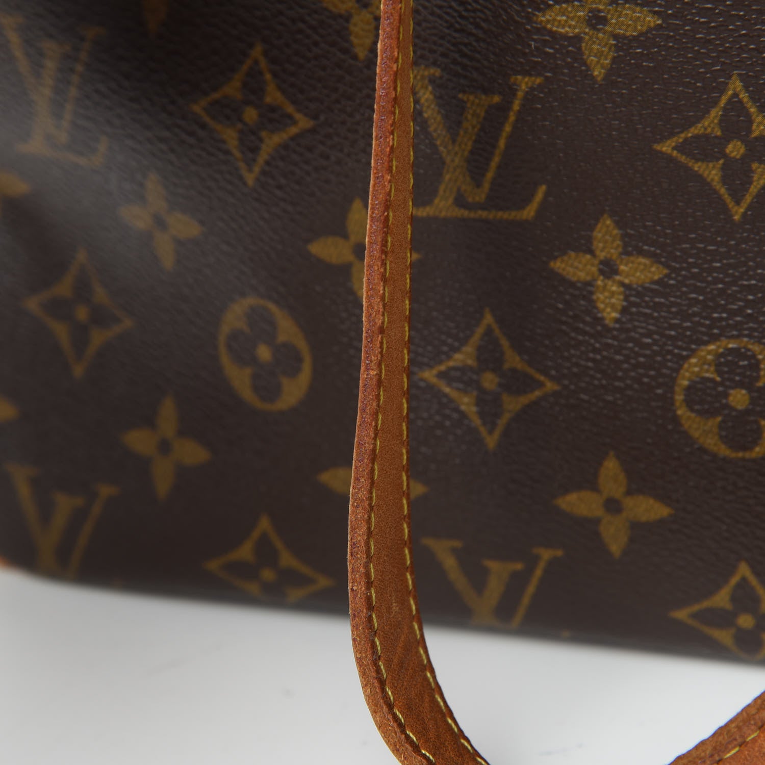 Louis Vuitton Monogram Batignolles Horizontal 18 of 18