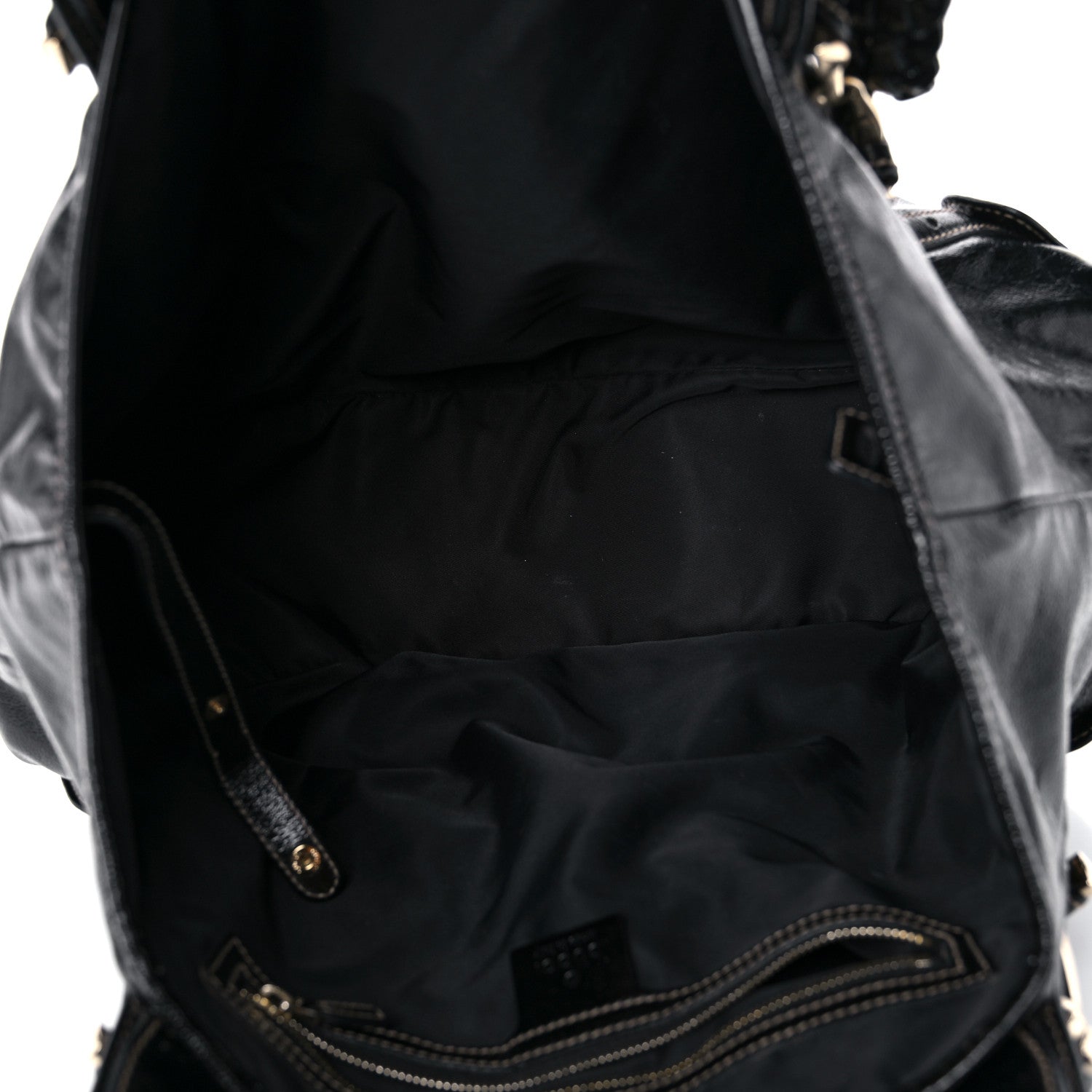 Gucci Patent Medium Pelham Shoulder Bag Black 5 of 21