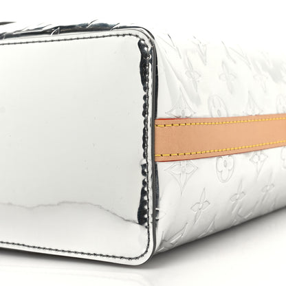 Louis Vuitton Monogram Mirror Neo Porte Documents Voyage 9 of 9