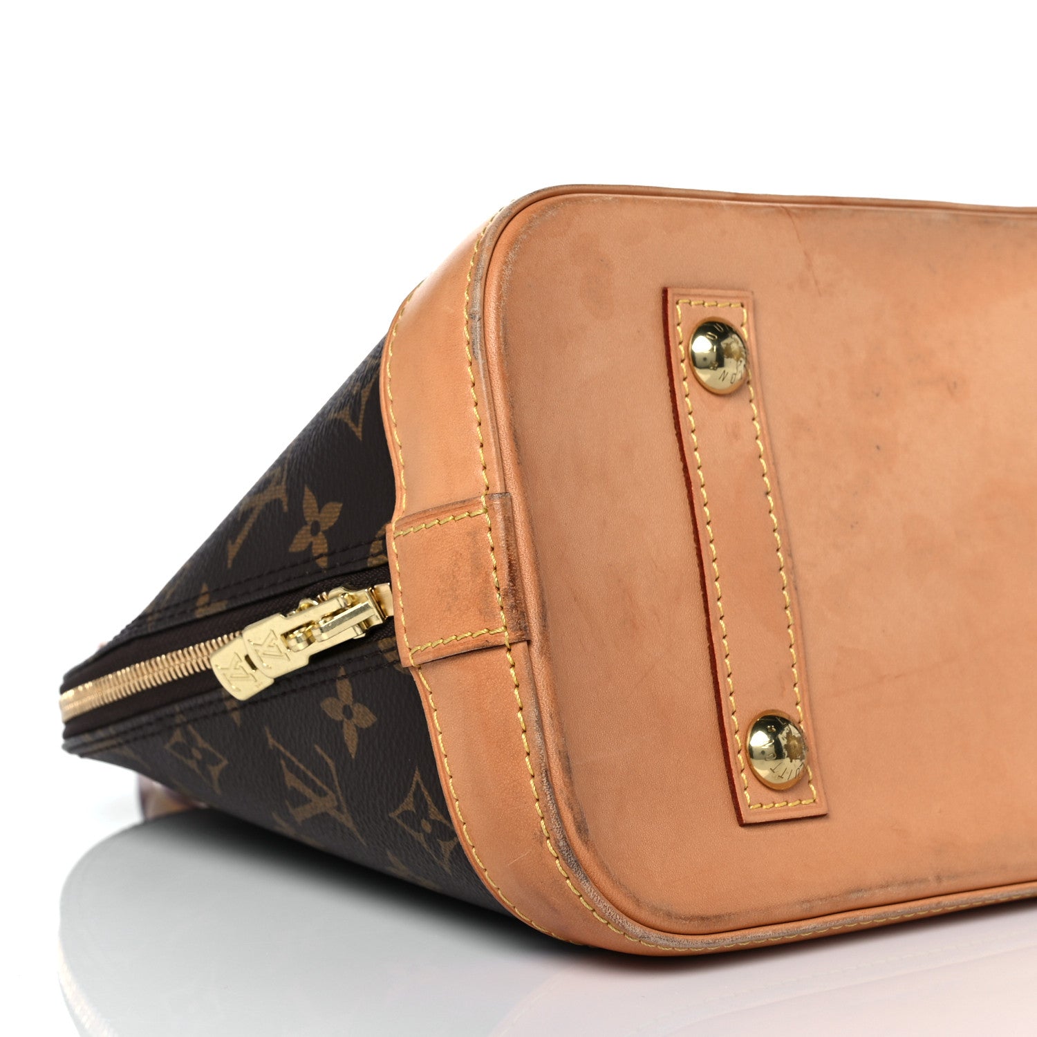 Louis Vuitton Monogram Alma PM 8 of 16